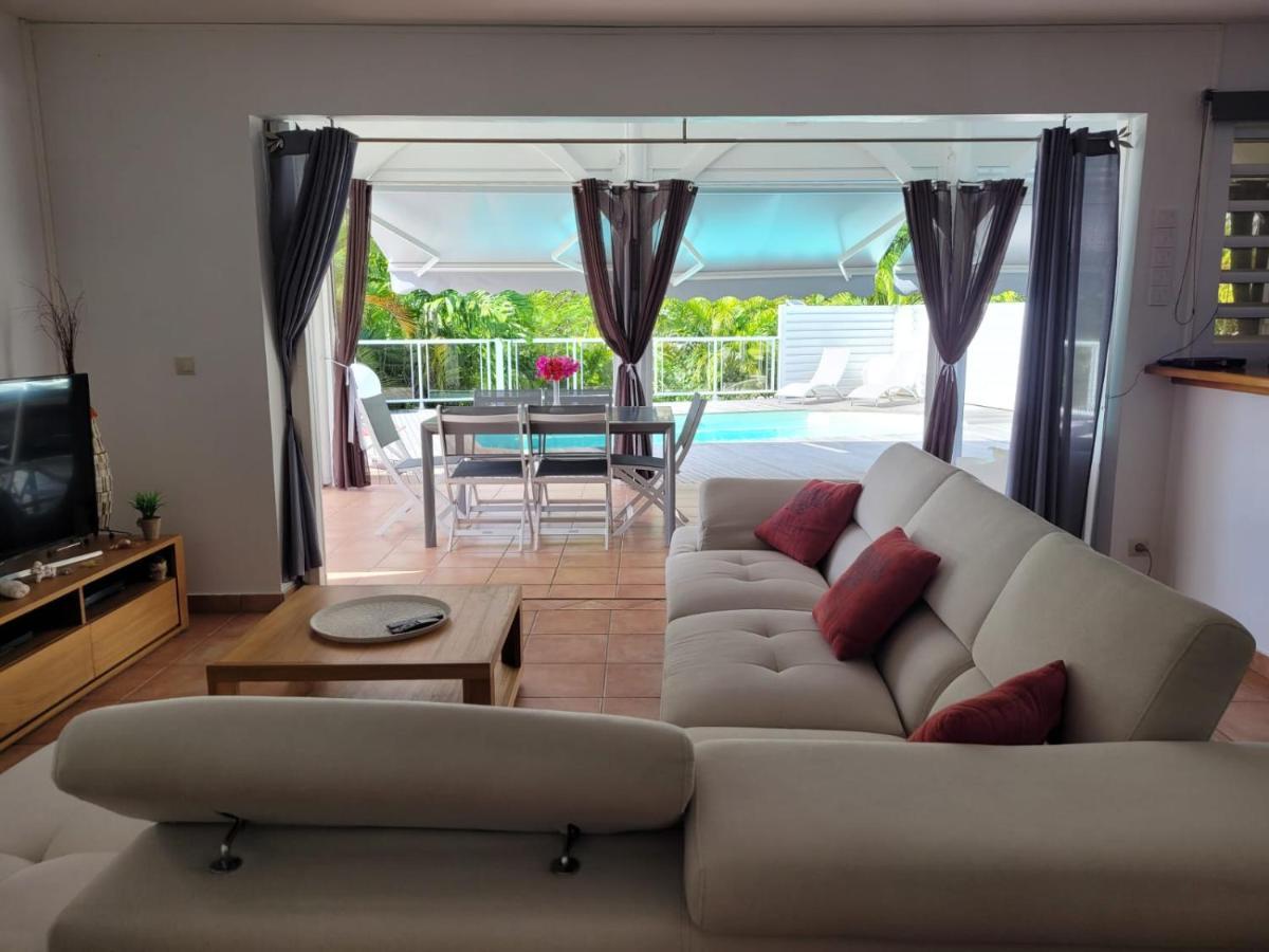 Villa Ste Marthe Avec Piscine, Grande Terrasse, Jardin Intime Et Citerne D'Eau Сен-Франсуа Экстерьер фото